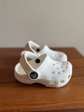 CROCS Kids White Clog Sandals with Strap